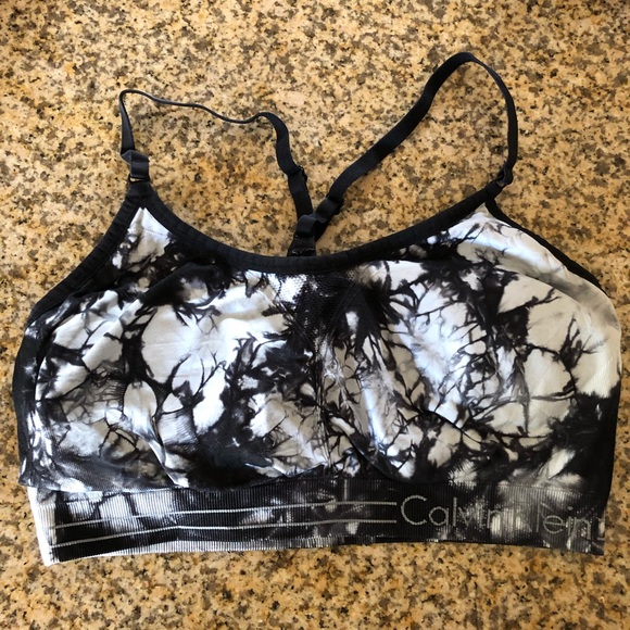 Calvin Klein Other - Calvin Klein Sports Bra